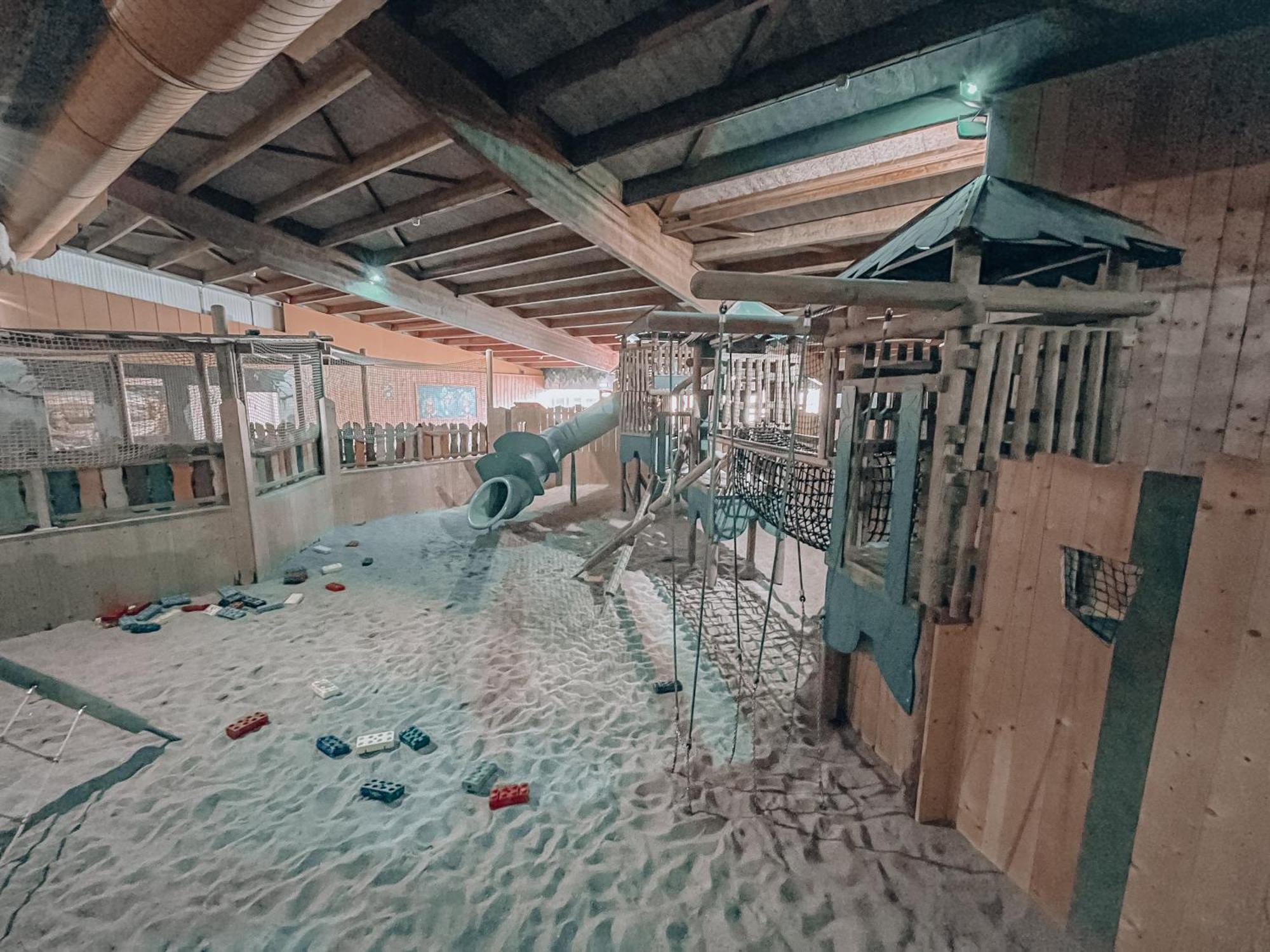 Gramsbergen Vakantiepunt 142 - Moderne Vakantiewoning Aan Het Water! מראה חיצוני תמונה