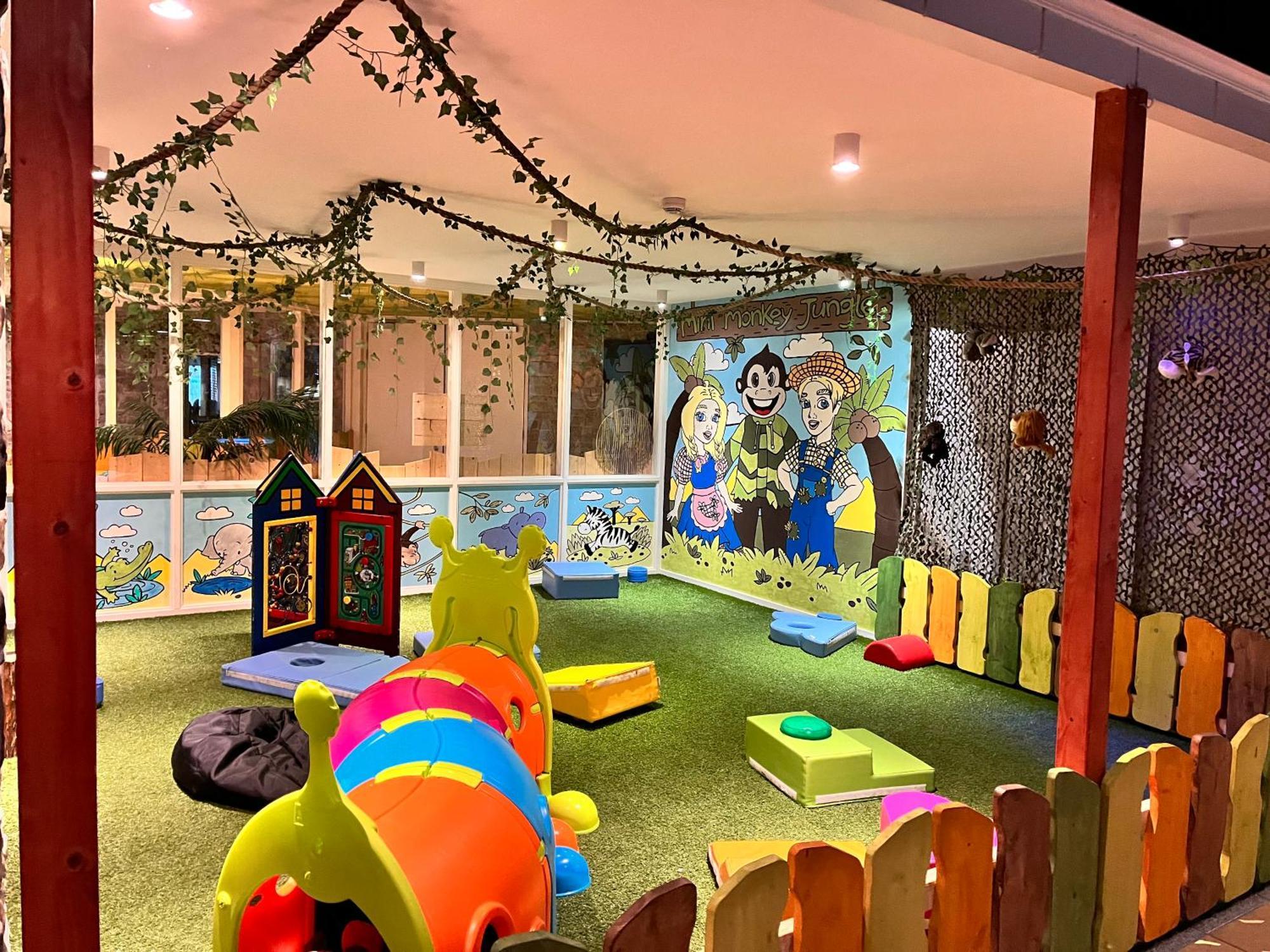 Gramsbergen Vakantiepunt 142 - Moderne Vakantiewoning Aan Het Water! מראה חיצוני תמונה